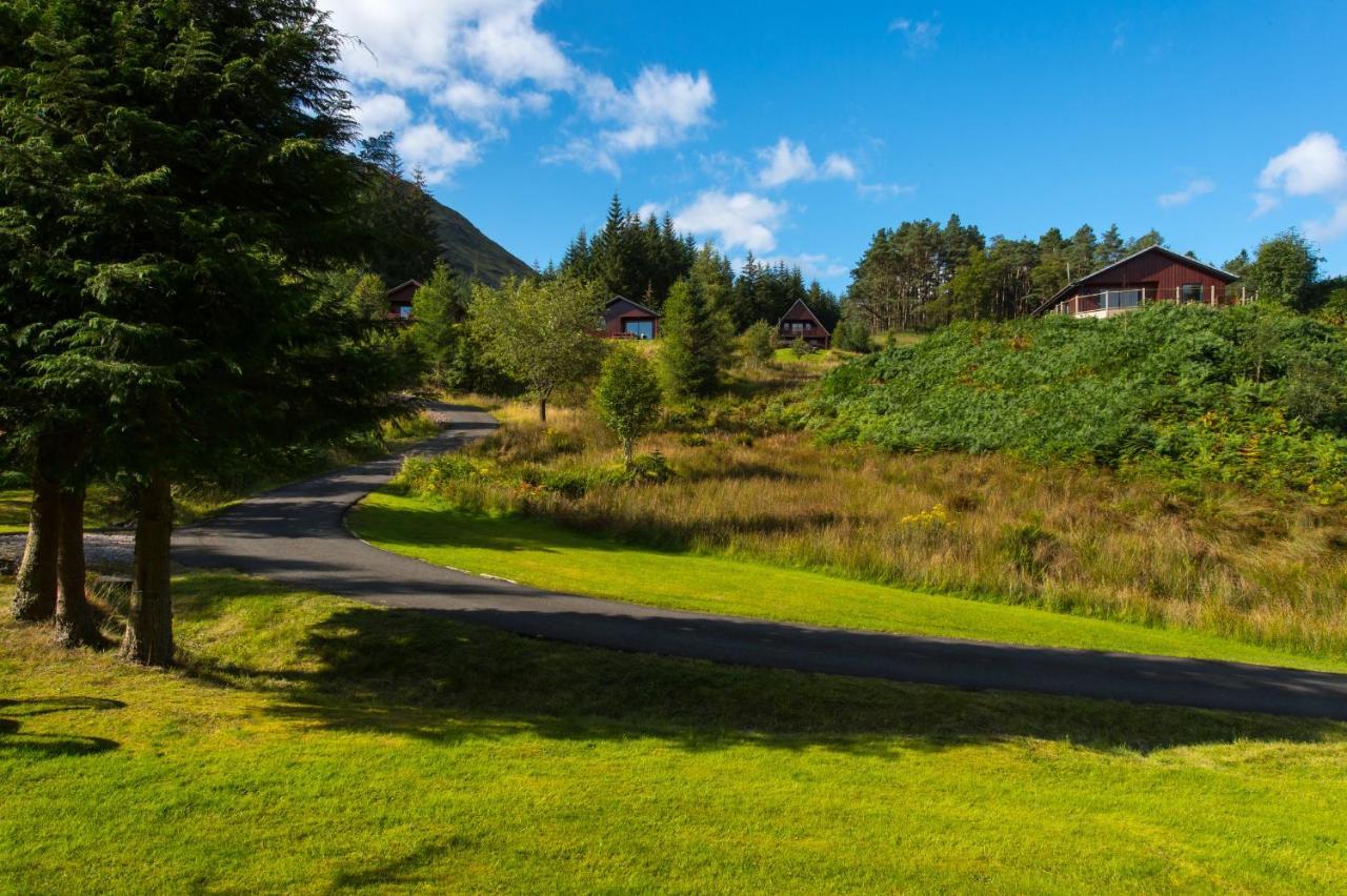 Kestrel Chalet Villa Crianlarich Exterior photo